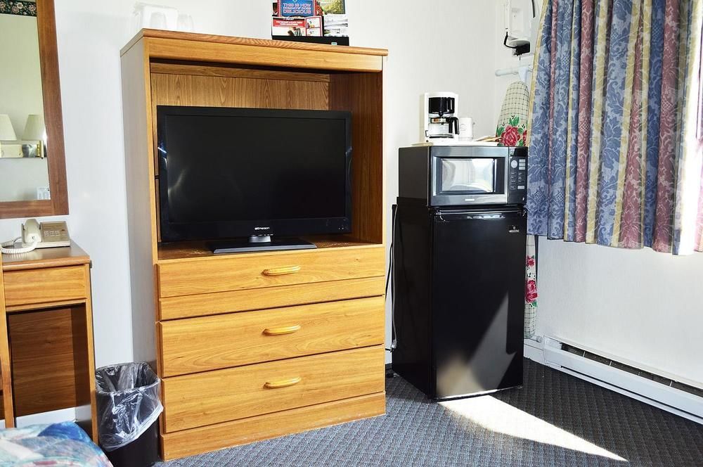 Huntingdon Motor Inn Экстерьер фото