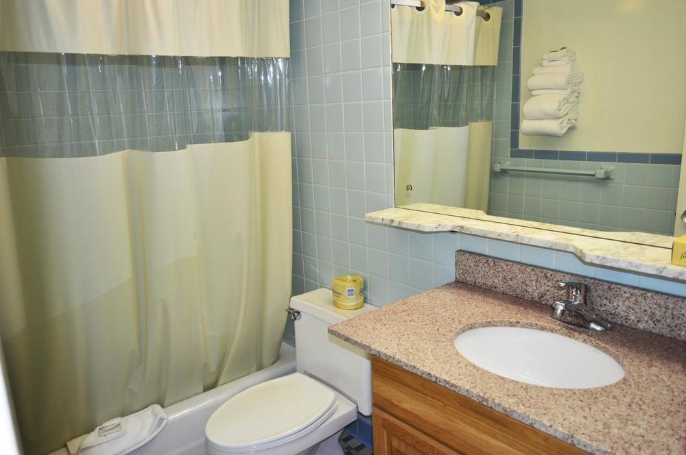 Huntingdon Motor Inn Экстерьер фото